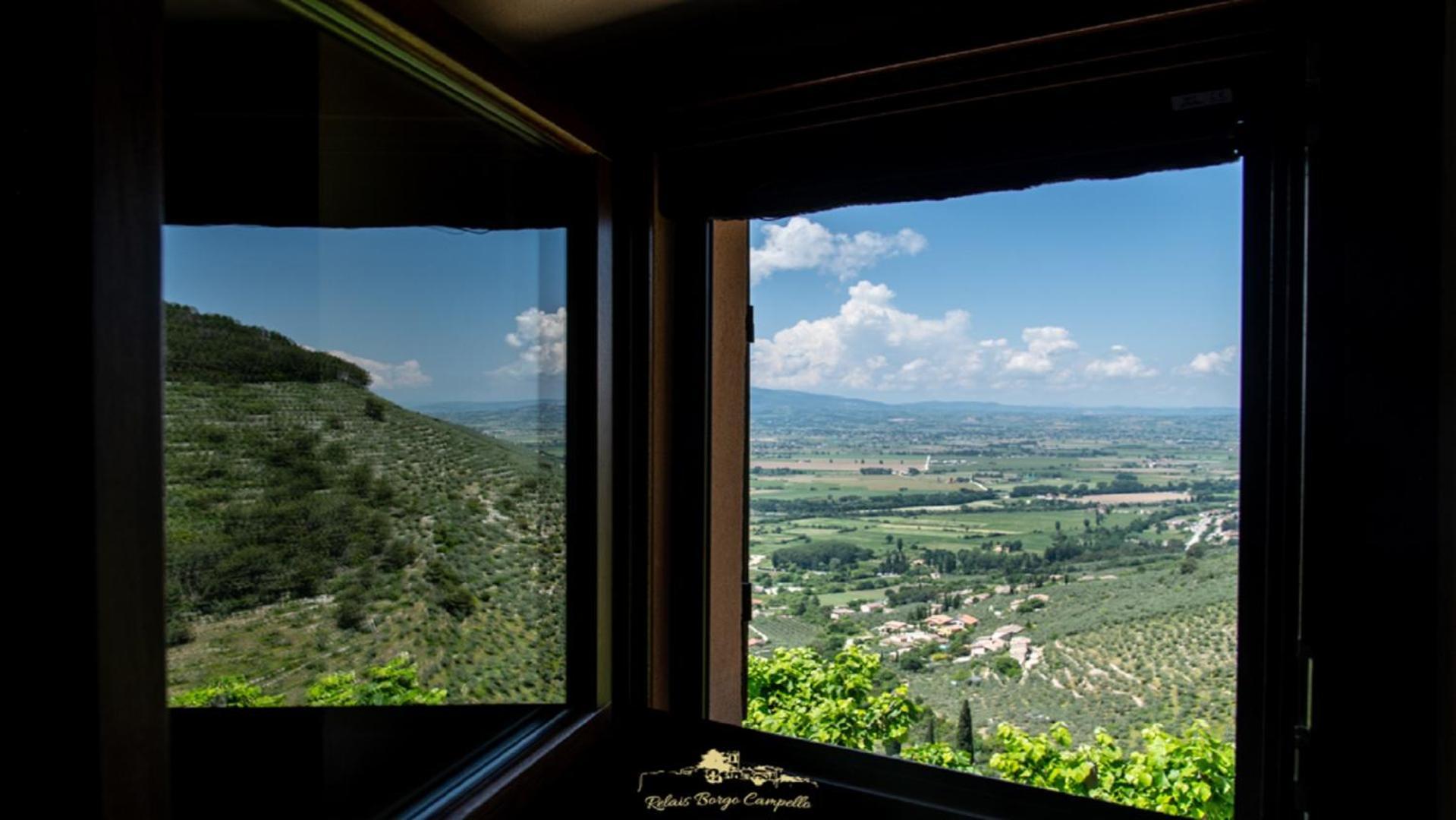 Relais Borgo Campello Pension Campello sul Clitunno Buitenkant foto